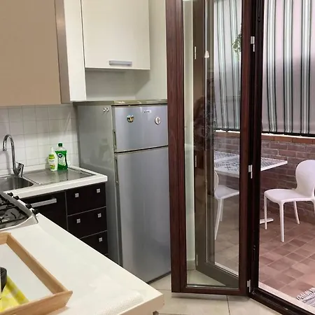 Sescialla! 2/4 Posti Letto Vicino A Tutti I Servizi Ancona